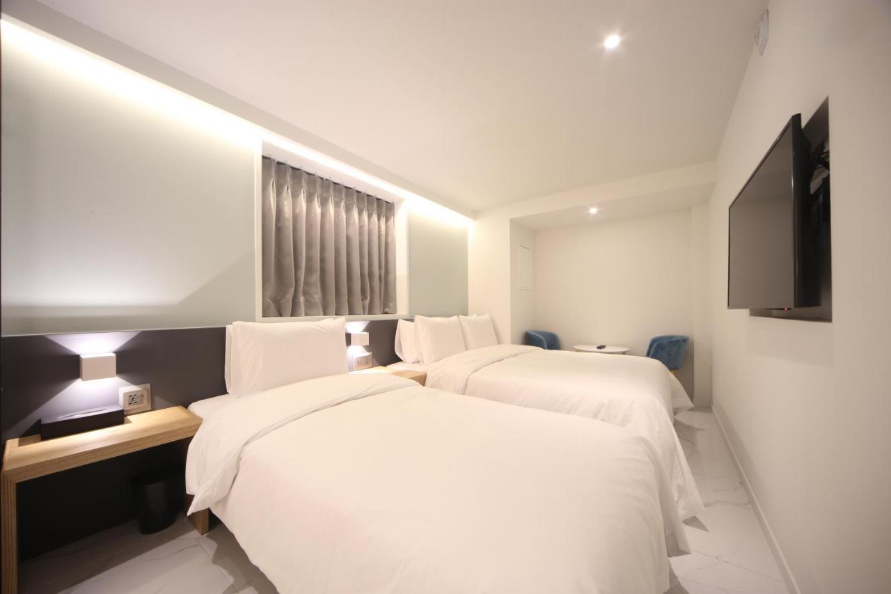 Daeyeon Business The Grang Hotel 2*