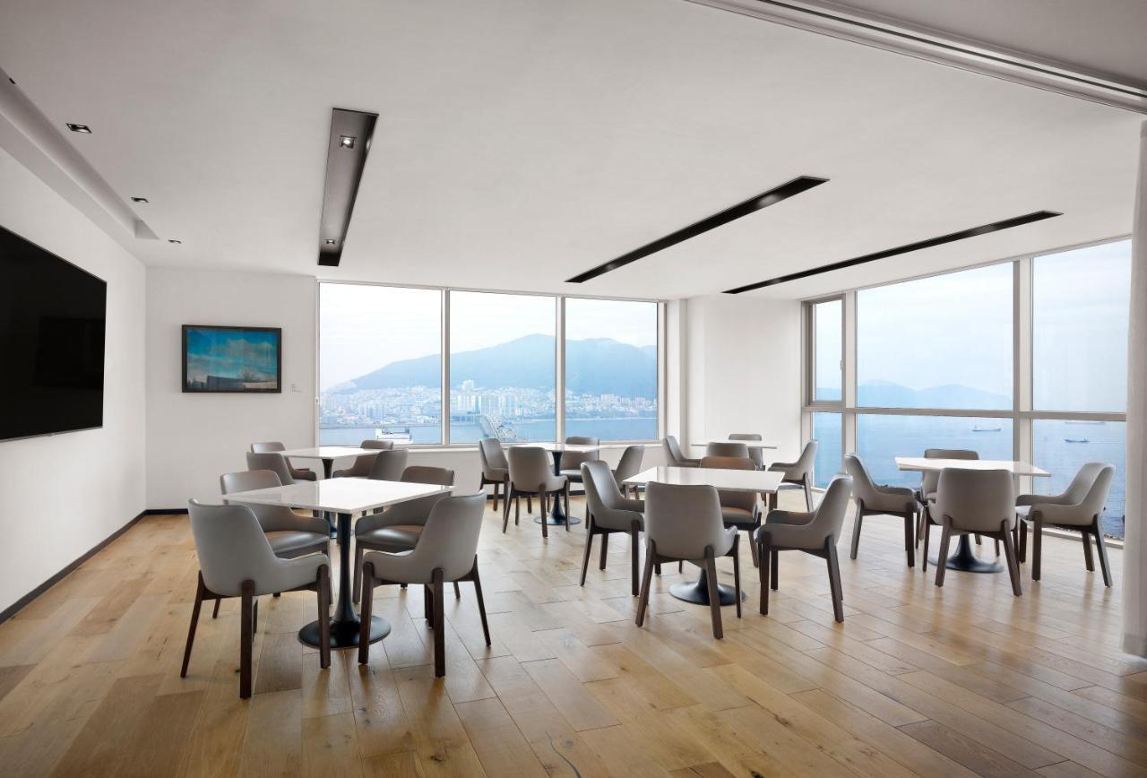 Fairfield By Marriott Songdo Hotel 3*